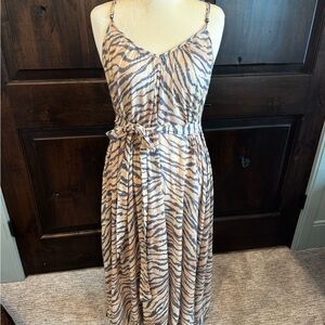 Spell lightweight dress size Medium